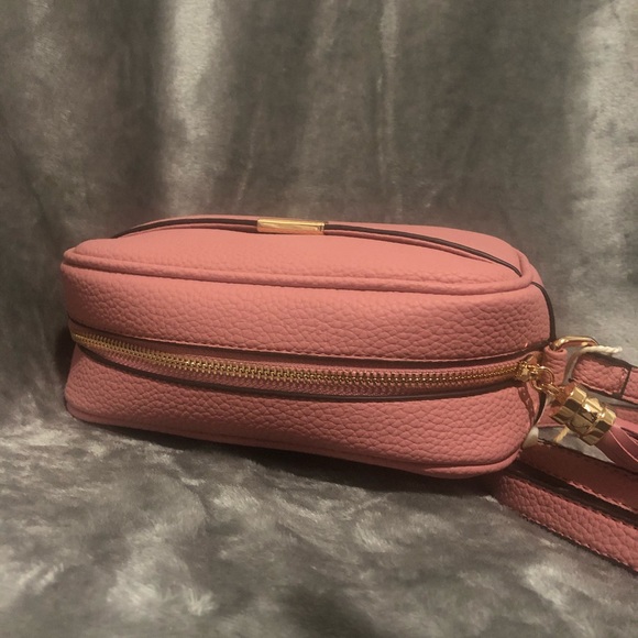 Vegan Leather Handbag - Picture 6 of 6